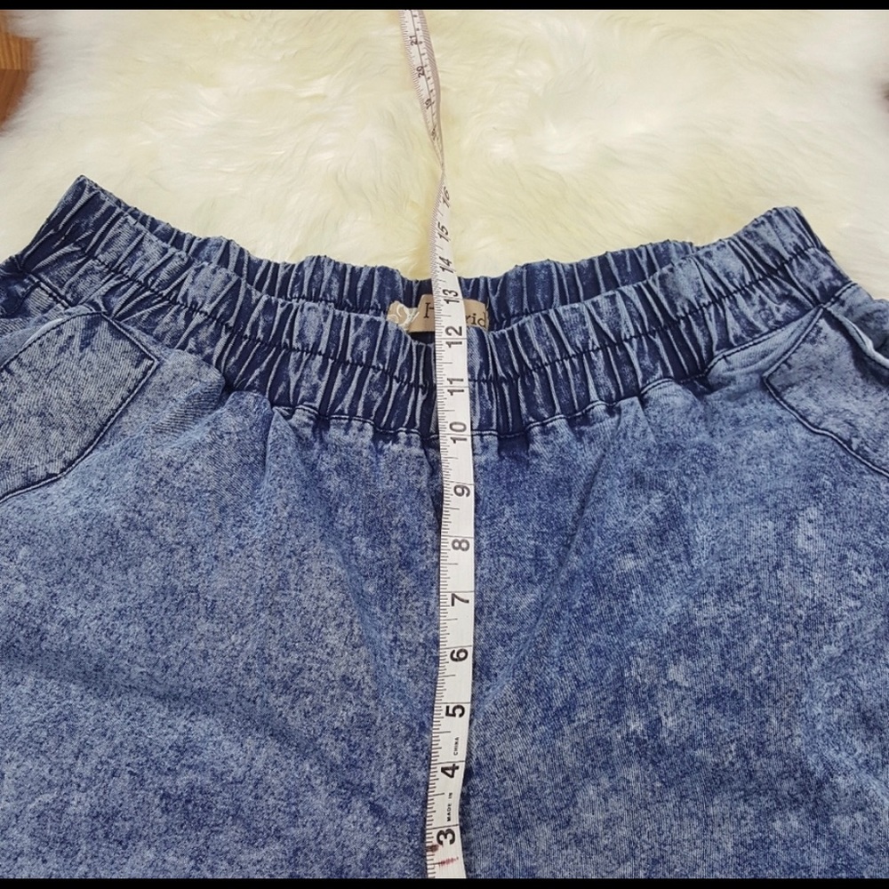 Hybrid & Company Acid Wash High Waist Jogger Pants